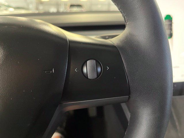 Used 2023 Tesla Model 3 Standard Range RWD image 27