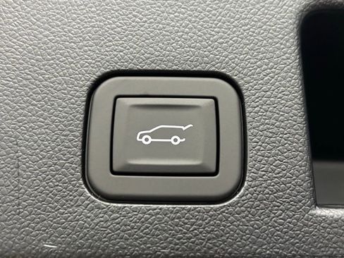 New 2026 GMC Terrain Elevation w/ Elevation Premium Package image 11