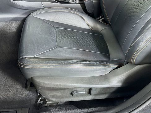 Used 2019 Subaru Crosstrek 2.0i Limited w/ Moonroof Package w/Navigation image 23