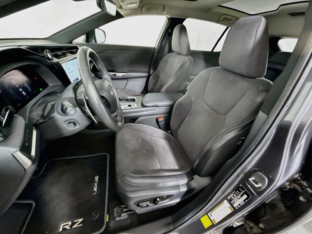 Certified 2023 Lexus RZ 450e Premium w/ Accessory Package (2T) AWD/4WD image 21