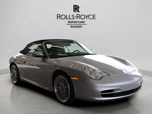 Used 2005 Porsche 911 Carrera RWD image 3