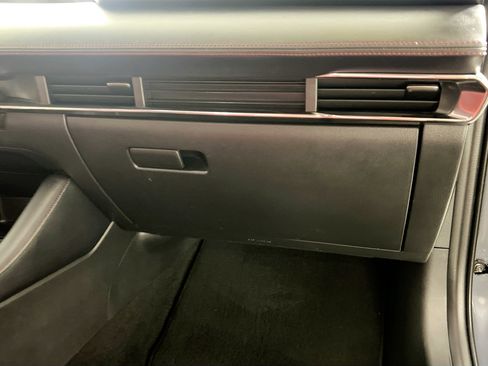 Used 2022 MAZDA MAZDA3 s image 34