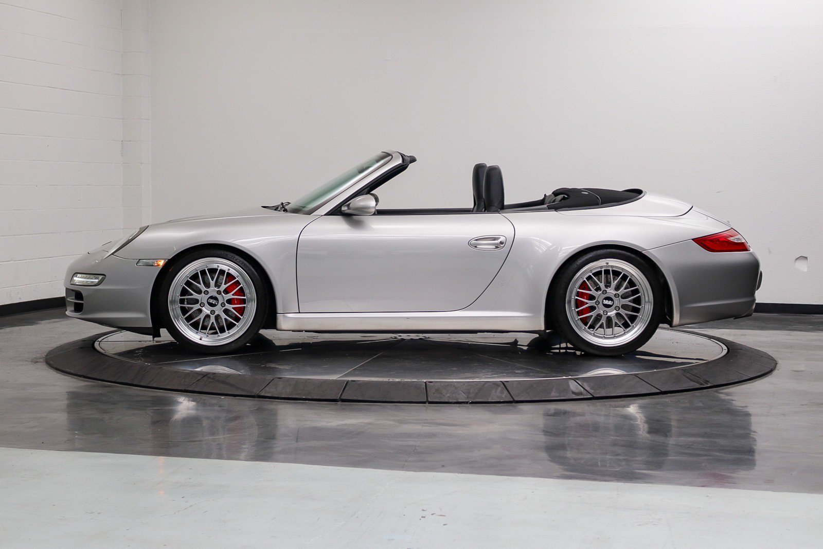 Used 2008 Porsche 911 Carrera S RWD image 13