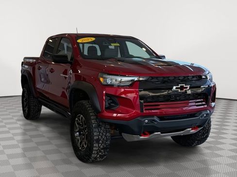 Certified 2025 Chevrolet Colorado ZR2 w/ Technology Package image 1