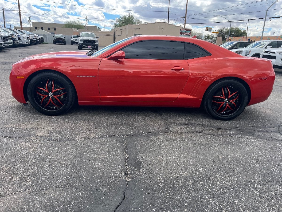 Used 2013 Chevrolet Camaro LT w/ RS Package RWD image 9