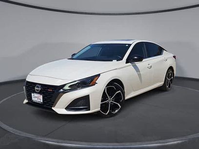 Used 2024 Nissan Altima 2.5 SR w/ SR Premium Package