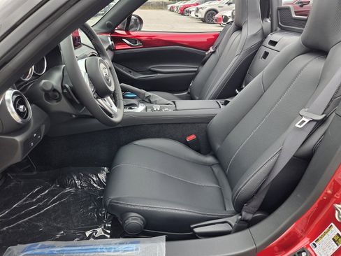 New 2026 MAZDA MX-5 Miata Grand Touring RWD image 3