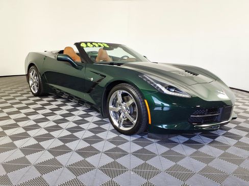 Used 2014 Chevrolet Corvette Stingray Convertible w/ 3LT Preferred Equipment Group RWD image 3
