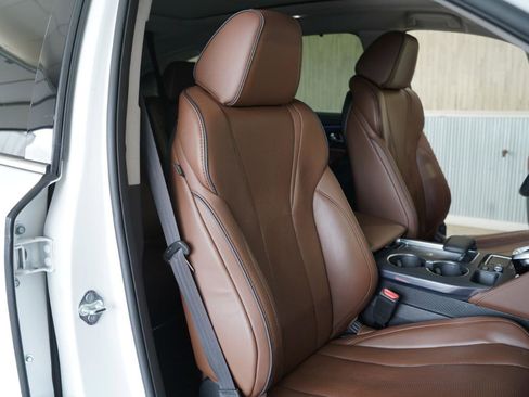 Used 2023 Acura MDX SH-AWD w/ Advance Package image 29