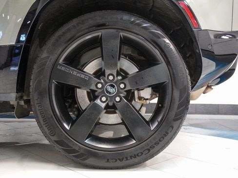 Used 2022 Land Rover Defender 90 X-Dynamic HSE image 35