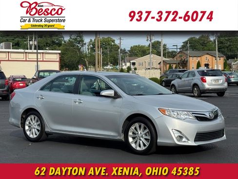Used 2013 Toyota Camry XLE FWD image 1