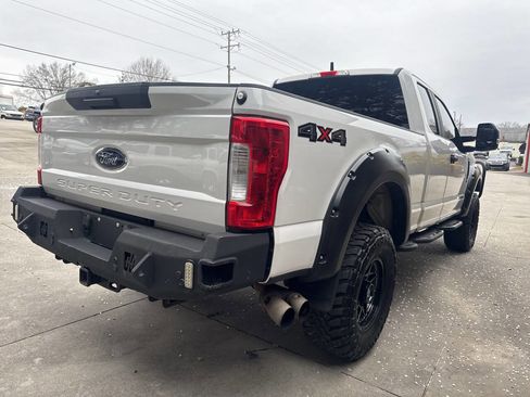Used 2019 Ford F250 XL w/ XL Value Package image 5