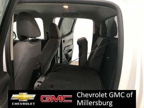 Used 2020 Chevrolet Colorado W/T w/ WT Convenience Package image 34