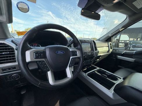 Used 2020 Ford F250 Lariat w/ Chrome Package AWD/4WD image 18