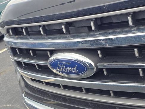 Used 2022 Ford F150 Lariat w/ Equipment Group 502A High RWD image 36