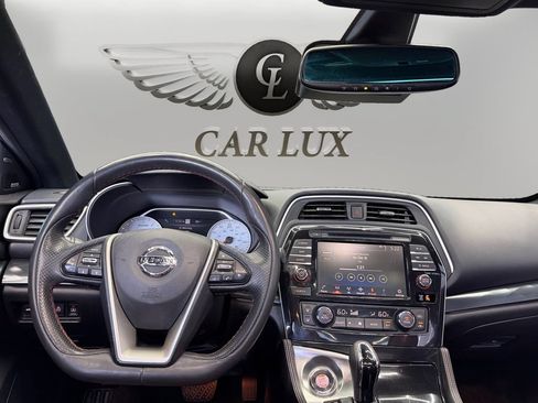 Used 2021 Nissan Maxima Platinum w/ 40th Anniversary Package FWD image 10