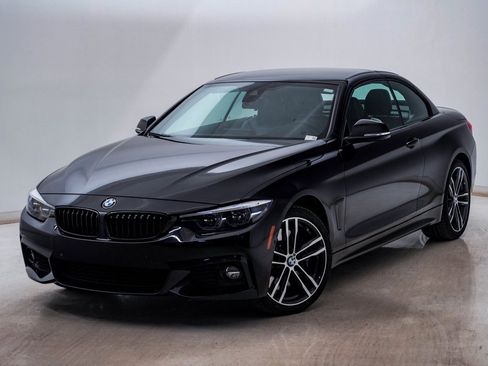 Used 2019 BMW 440i xDrive Convertible w/ M Sport Package image 3