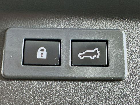 Used 2019 Subaru Forester Premium image 30