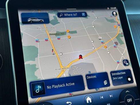 Certified 2025 Mercedes-Benz GLC 300 GLC 300 image 31