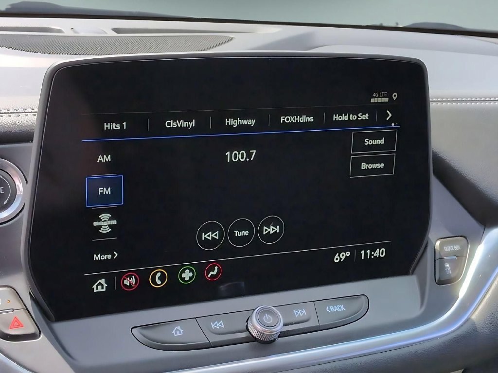 Used 2025 Chevrolet Blazer LT FWD image 13