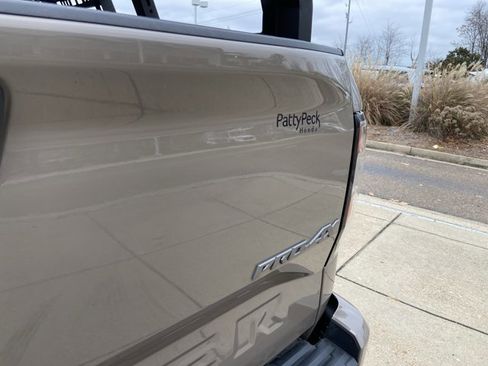 Used 2023 Nissan Frontier PRO-4X w/ Pro Convenience Package image 55