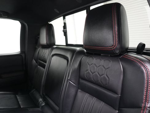 Used 2023 Nissan Frontier PRO-4X w/ Pro-4X Premium Package AWD/4WD image 13