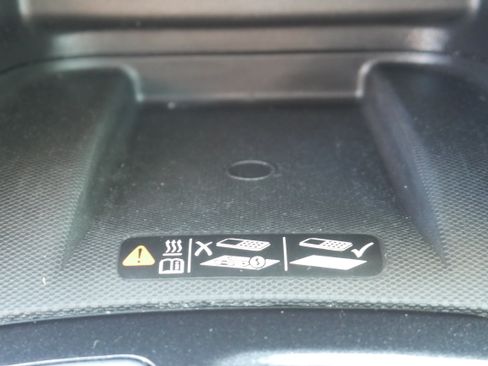 Certified 2024 Chevrolet Equinox Premier AWD/4WD image 23