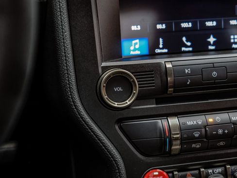 Used 2016 Ford Mustang Shelby GT350R w/ GT350R Equipment Group 920A image 63