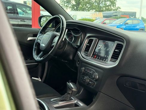 Used 2019 Dodge Charger Scat Pack RWD image 45