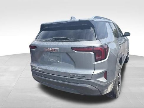 Used 2025 GMC Terrain Elevation w/ Elevation Premium Package AWD/4WD image 16