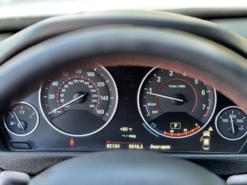 Used 2018 BMW 330i xDrive Sedan image 38