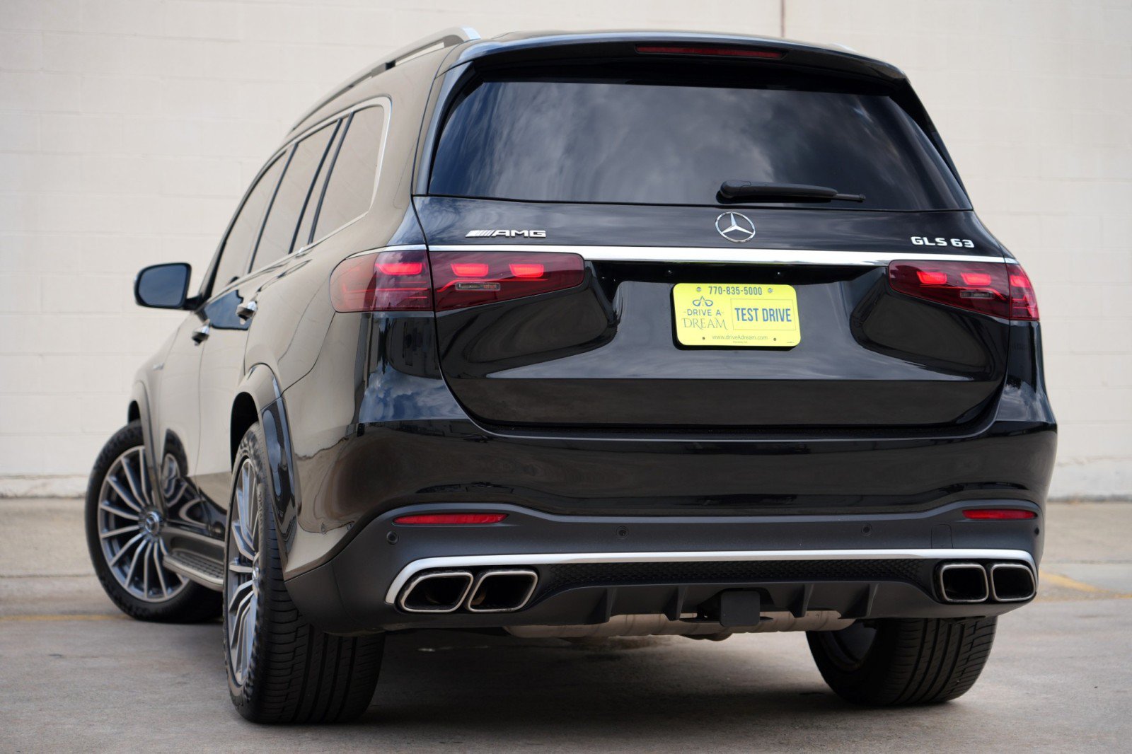 Used 2025 Mercedes-Benz GLS 63 AMG 4MATIC image 6