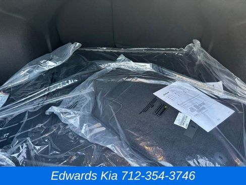 New 2025 Kia K4 EX image 11
