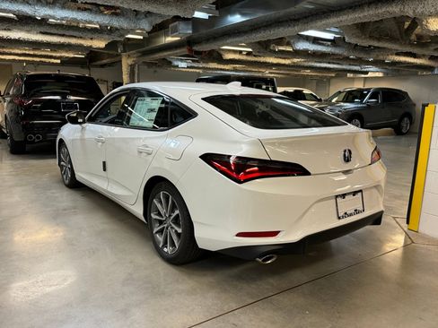 New 2025 Acura Integra image 7
