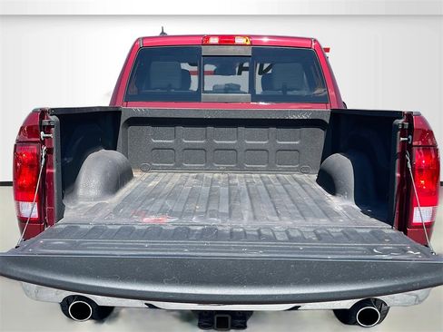 Used 2019 RAM 1500 Big Horn image 23