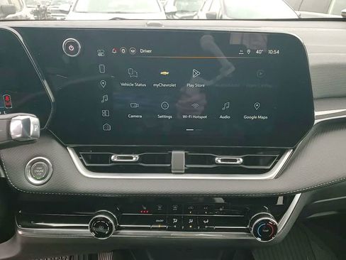 Used 2026 Chevrolet Equinox LT image 24