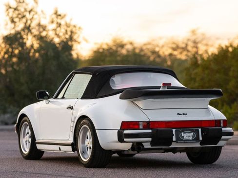 Used 1989 Porsche 911 Turbo image 19