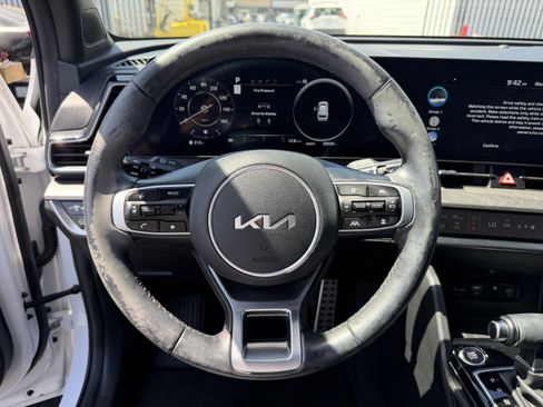 Certified 2023 Kia Sportage X-Pro AWD/4WD image 12