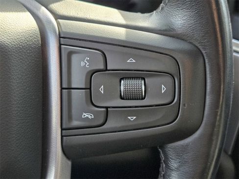 Used 2022 GMC Sierra 1500 SLT w/ SLT Premium Package image 18