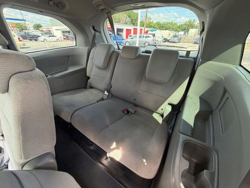 Used 2012 Honda Odyssey EX image 13