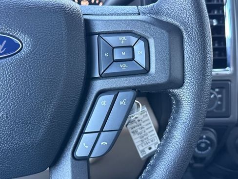 Used 2016 Ford F150 XLT w/ Equipment Group 302A Luxury AWD/4WD image 32