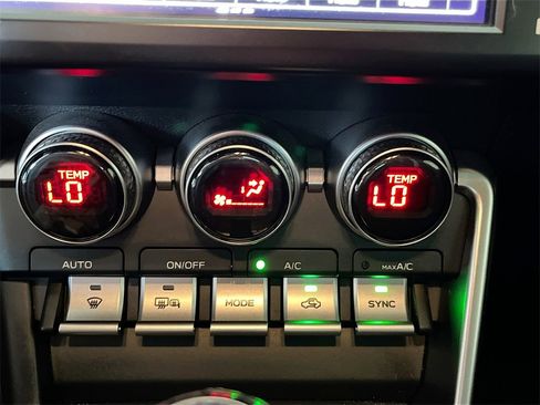 Used 2023 Toyota GR86 Premium image 16