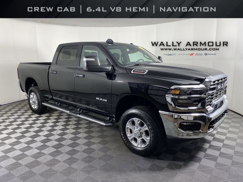 Used 2026 RAM 2500 Big Horn AWD/4WD image 1
