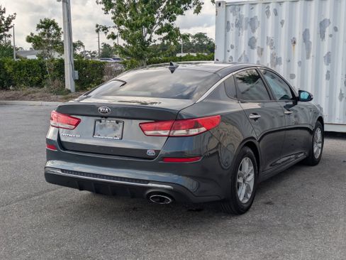 Used 2020 Kia Optima LX FWD image 4