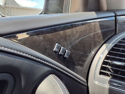 Used 2023 INFINITI QX80 Luxe w/ Cargo Package image 34