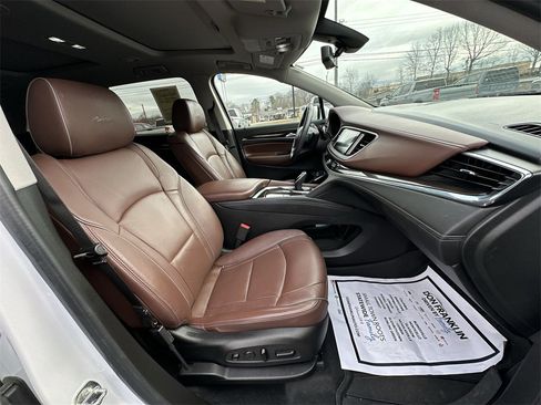 Used 2021 Buick Enclave Avenir w/ LPO, Floor Liner Package image 26