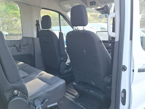 Certified 2022 Ford Transit 350 XLT image 8