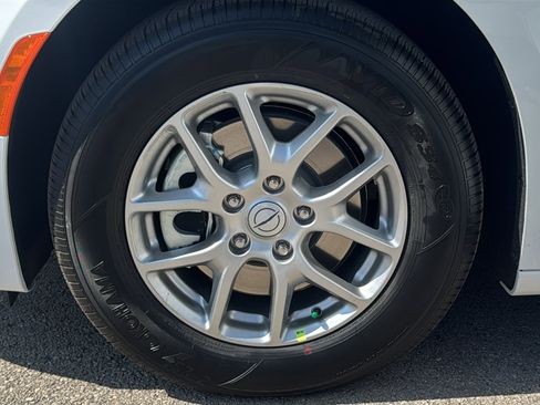 New 2026 Chrysler Voyager LX image 24