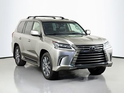 Used 2017 Lexus LX 570 4WD w/ Luxury Package