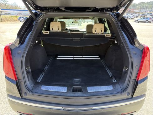 Used 2019 Cadillac XT5 Luxury image 22